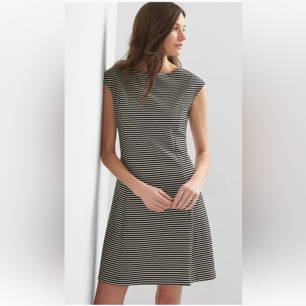 GAP Striped Black and White Women's Dress